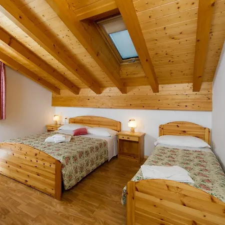 Boschetto Aparthotel *